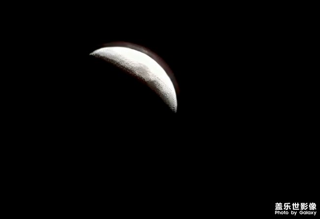 30倍很難對上焦（月亮??）