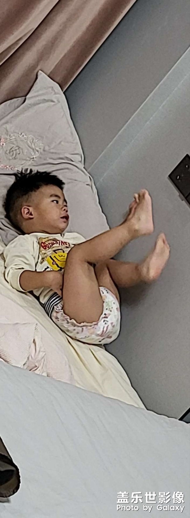 當(dāng)兒子還好玩。