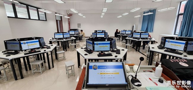 日常工作吧，也就那樣了吧