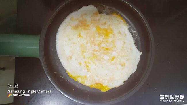 拍了一個(gè)煎蛋