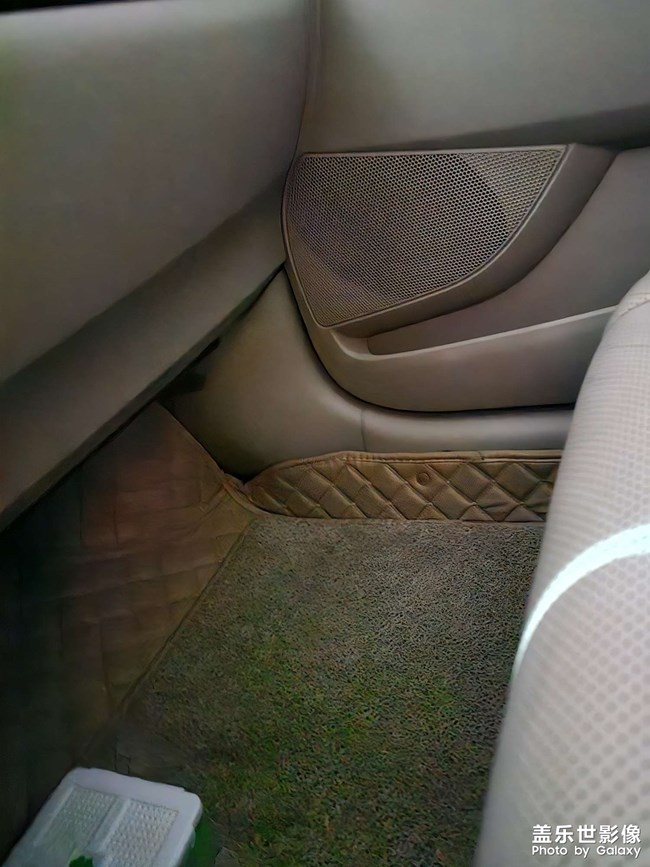 s23u，暗光拍照偏綠，望改進(jìn)