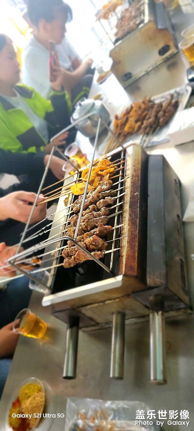 來淄博吃燒烤吧