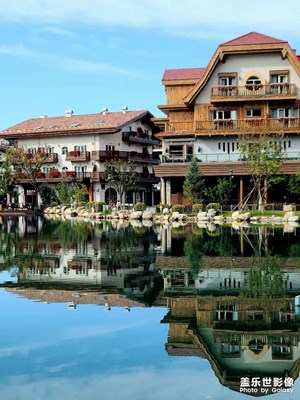 【與時(shí)光的對(duì)話】+水中影